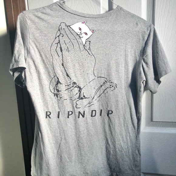Cat Graphic Tee - Picture 2 of 4